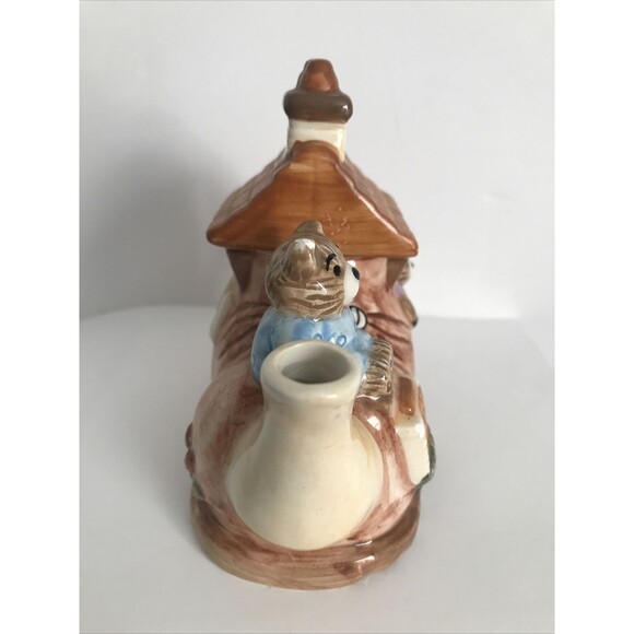 MIni Tea Pot. Bears In Shoe By Cardinal.  Hand Painted - Picture 4 of 10